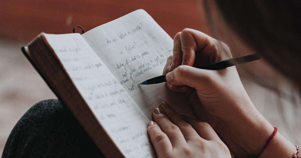Your Cycle and Your Mood: Tracking Hormonal Mental Health